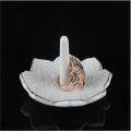 China Product Flower Design Finger Ring Holder Wedding Decor