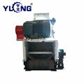 Wood pallet crusher machine