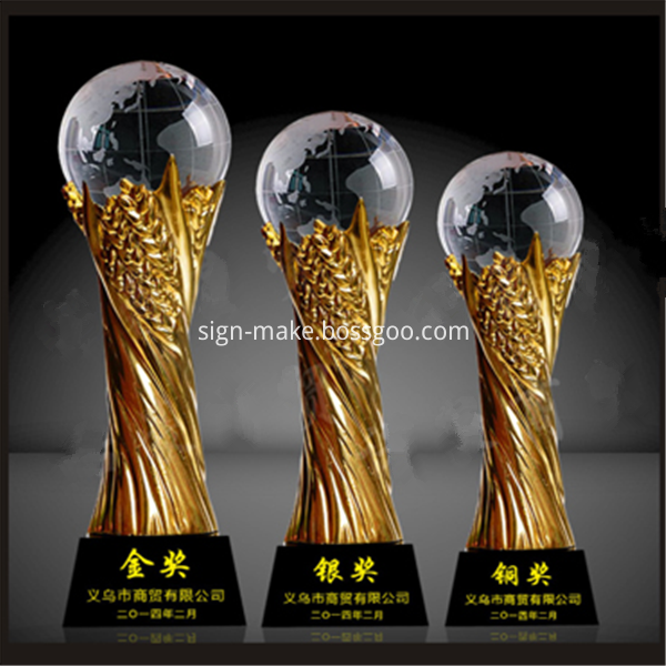 Crystal Trophy Awards