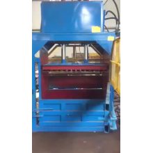 vertical hydraulic baling machine Easy to operate