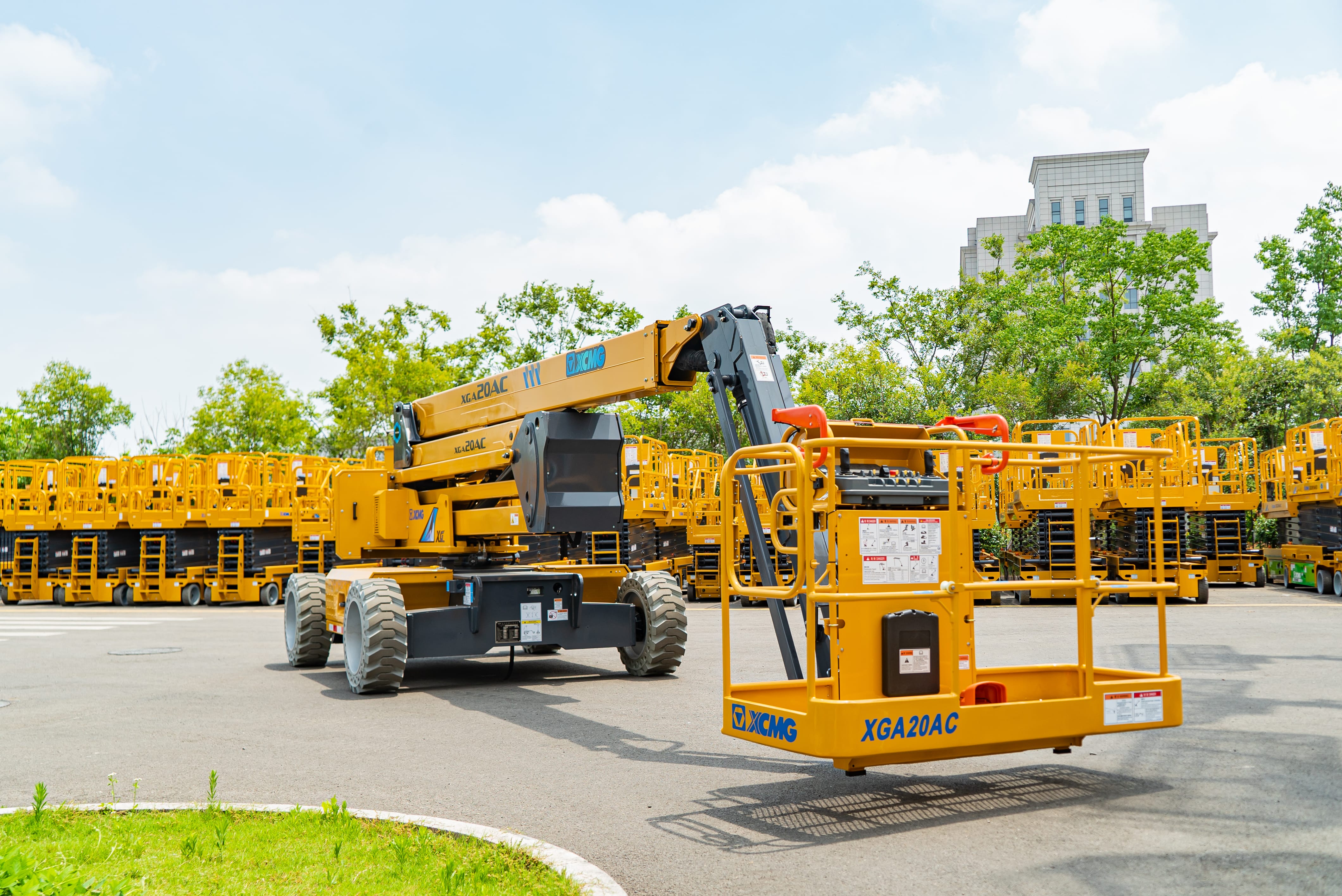 18m-XGA20AC 07 18m-XGA20AC 07