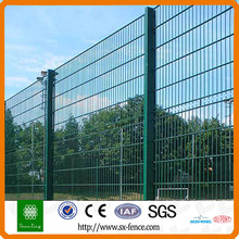 Powder painting double wire fence