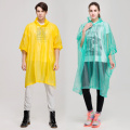 Poncho de chuva masculino durável em PVC verde