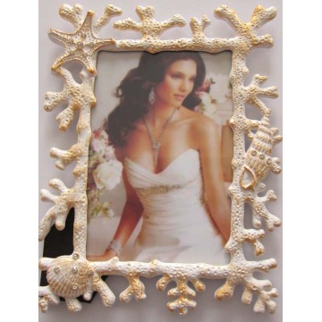 Coral Shape White Mode Photo Frame