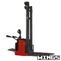 Smaller Body Electric Reach Truck