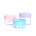 Mini plastic cosmetic sample jar with colored lid