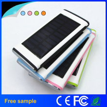 Grade ein Lithium-Polymer-Akku 12000mAh Super Thin Solar Power Bank