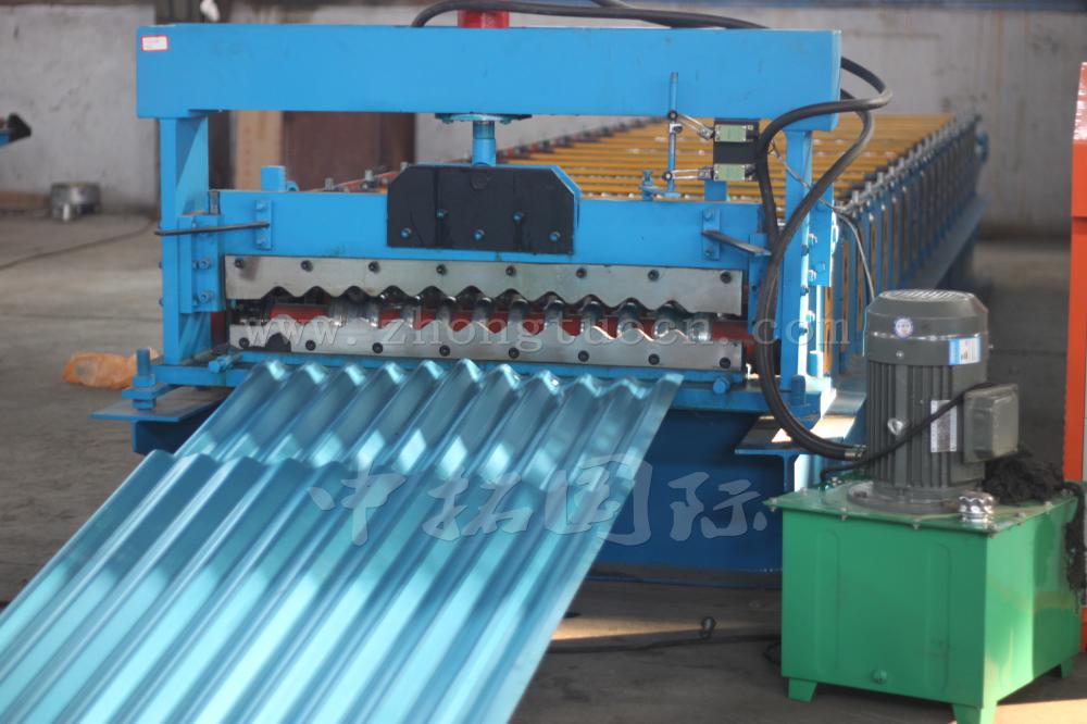 Corrugated board roll forming machine (19)