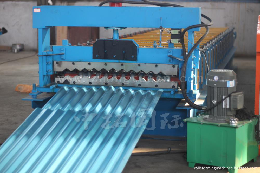 Corrugated board roll forming machine (19)