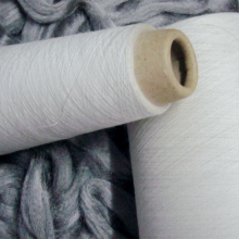 Anti-heat and anti-static textile conductive yarn