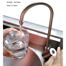 Sensor faucet with filter
