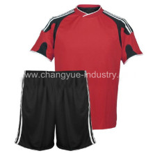 polyester maillot de football de conception nouvelle avec la nouvelle saison de sports mens