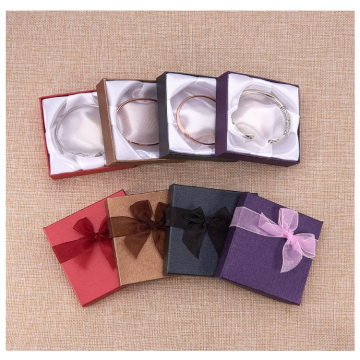 High-Grade Vellum Paper Bracelet Box