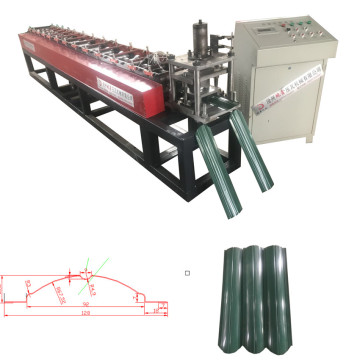 Automatic steel fence forming machine