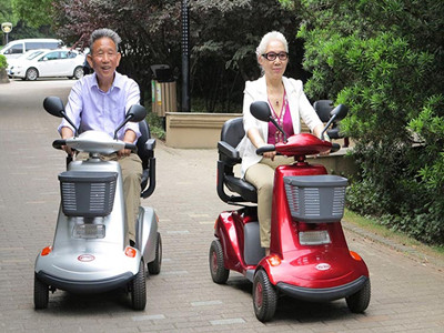 Conveniently Steady Electric scooter 