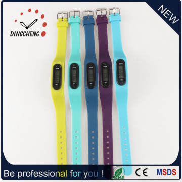Digital Wristwatch Pedometer Watches Men′s Watch DC-002