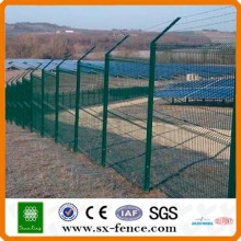 Low Price Galvanized/PVC Coated Barbed Wire (20yearsfactory)