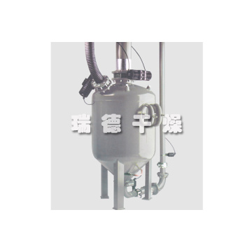 Pharmaceutical intermediate pneumatic conveying system