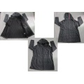 Yj-1067 Impreso Negro Microfleece impermeable transpirable Womens Hooded Softshell Jacket