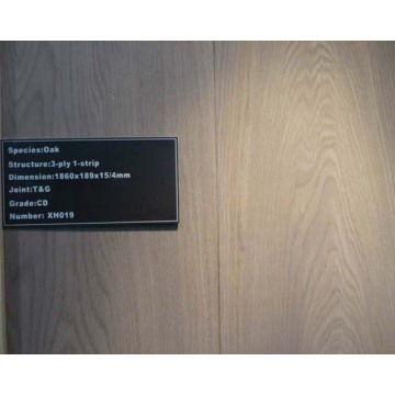 Plancher en bois franc ultra bon marché de China Best Oak