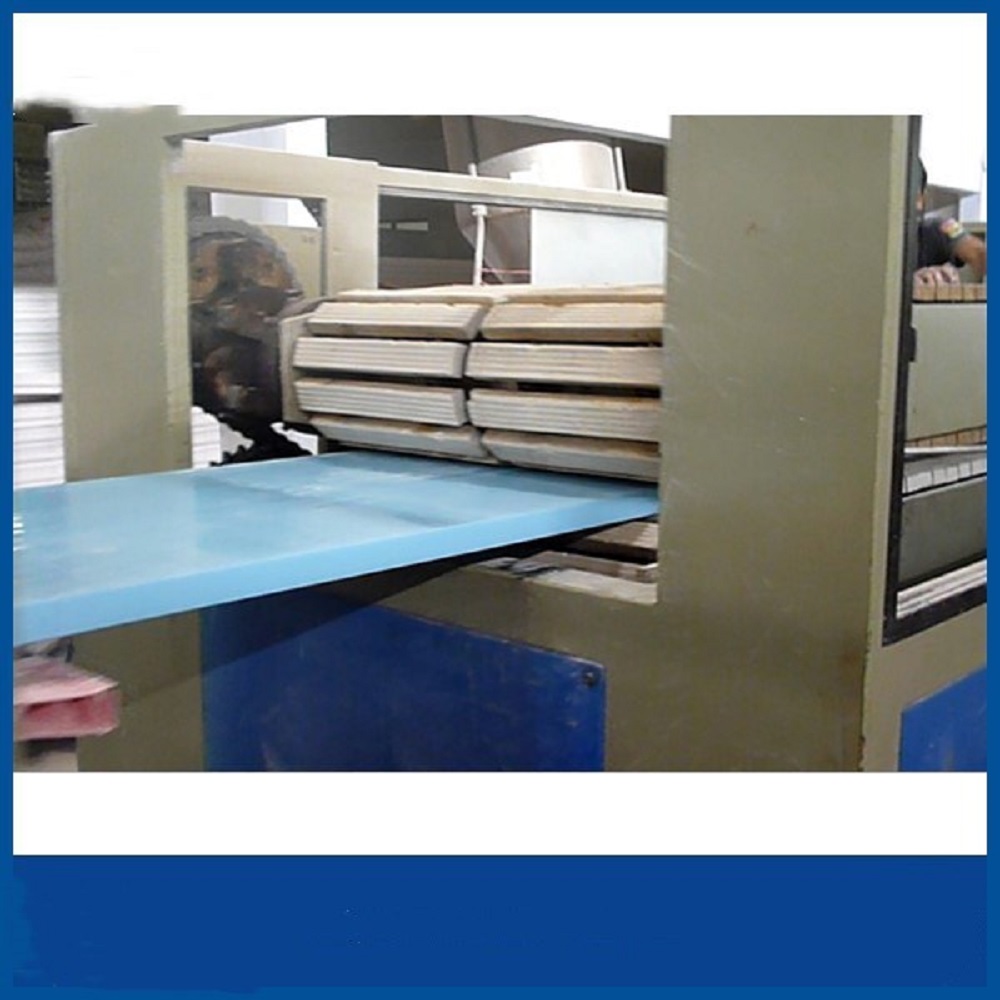 Wood-Plastic-Composite-WPC-Foam-Board-Extrusin