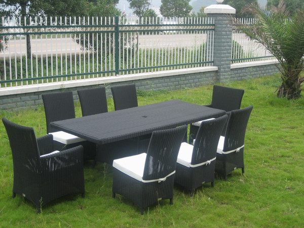 9PCS Classic Garden Wicker Chair Dining Set