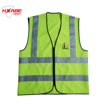 Anti-static reflective vest for construction site