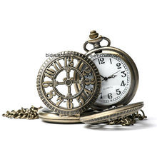 Vente en gros Analog Quartz Vinage Retro Pocket Watch avec couverture découpée