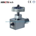 Hospital pressure gauge valve