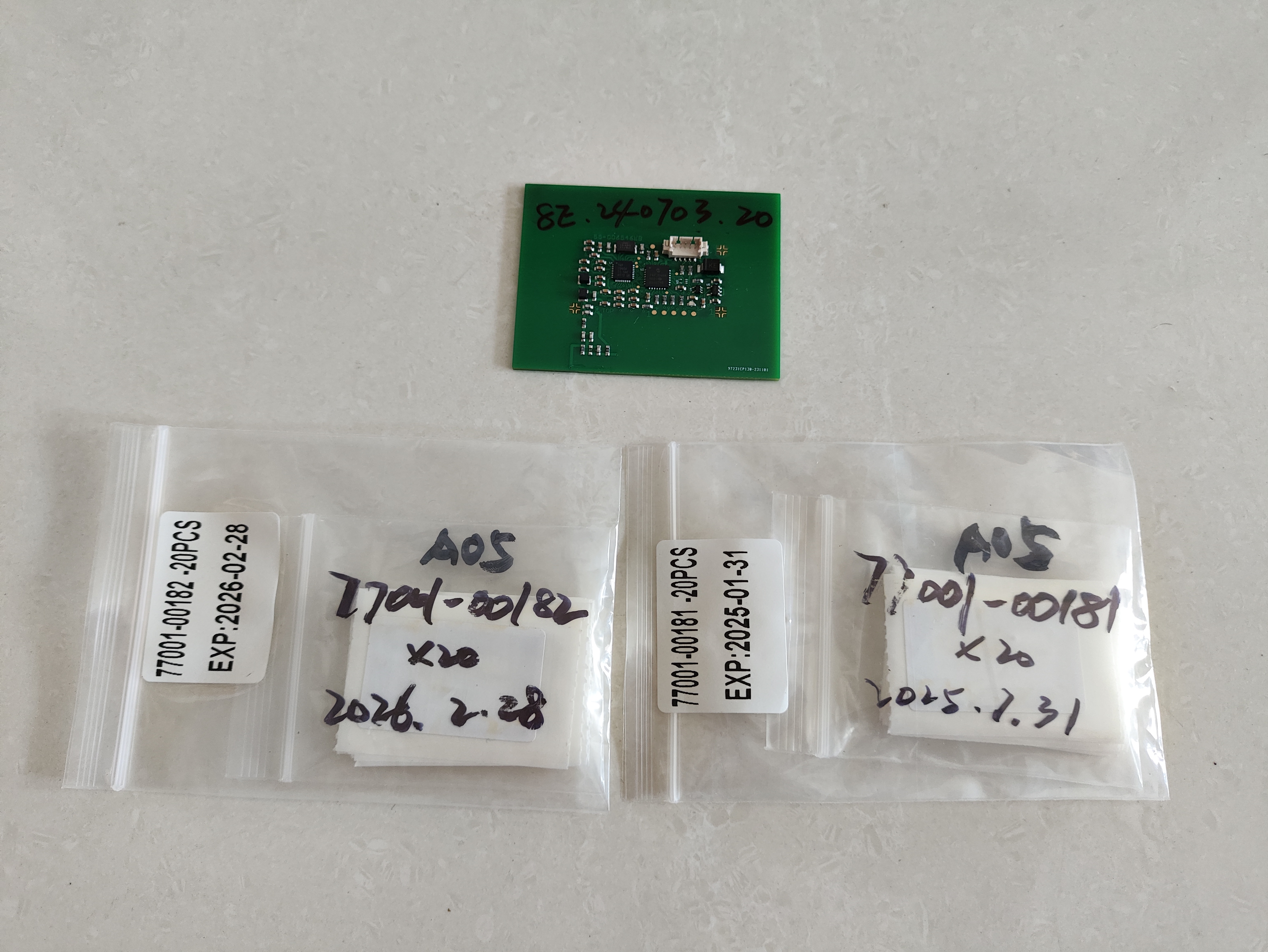 Alternative Leibinger RFID Tags solvent ink chip decode card cracked card for LEIBINGER CIJ inkjet printer JET2 JET3 JETSE5 Alternative Leibinger RFID Tags solvent ink chip decode card cracked card for LEIBINGER CIJ inkjet printer JET2 JET3 JETSE5