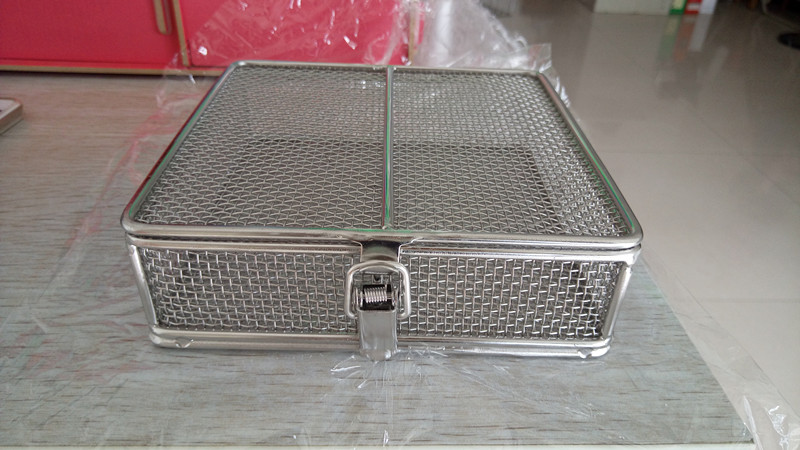 wire mesh basket