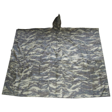 Poncho de chuva camuflada