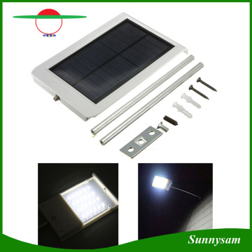 Iluminação solar ao ar livre Spot Light Garden Light Security Wall Lamp 24 LED Solar Power PIR Sensor de movimento Street Light