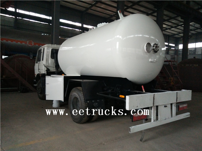 LPG Dispenser Trucks with Flow Meter