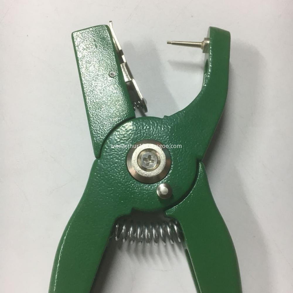 Green Ear Tag Plier Hme