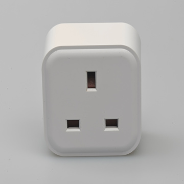 Factory supply Wifi smart outlet UK standard