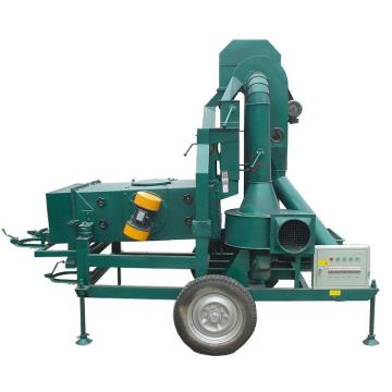 Grain cleaning machine with dust collector