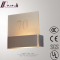 Lampe murale en verre satiné Nickel Square avec bande LED