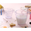 Large capacity measuring cups