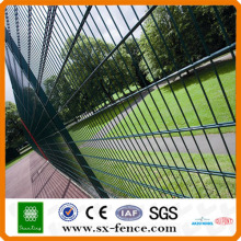 Powder coated Double Wire Fence