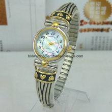 Women′s Bracelet Watches Antique Silver Wrist Watch for Lady Girl