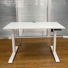 Моторизованный регулируемый стол столик за столом