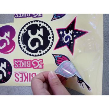 Wasserdichte UV Vinyl Die Cut Logo Benutzerdefinierte Aufkleber