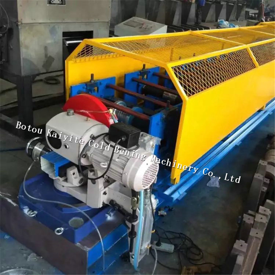 High quality Square downspout pipe roll forming machine, used for roof water