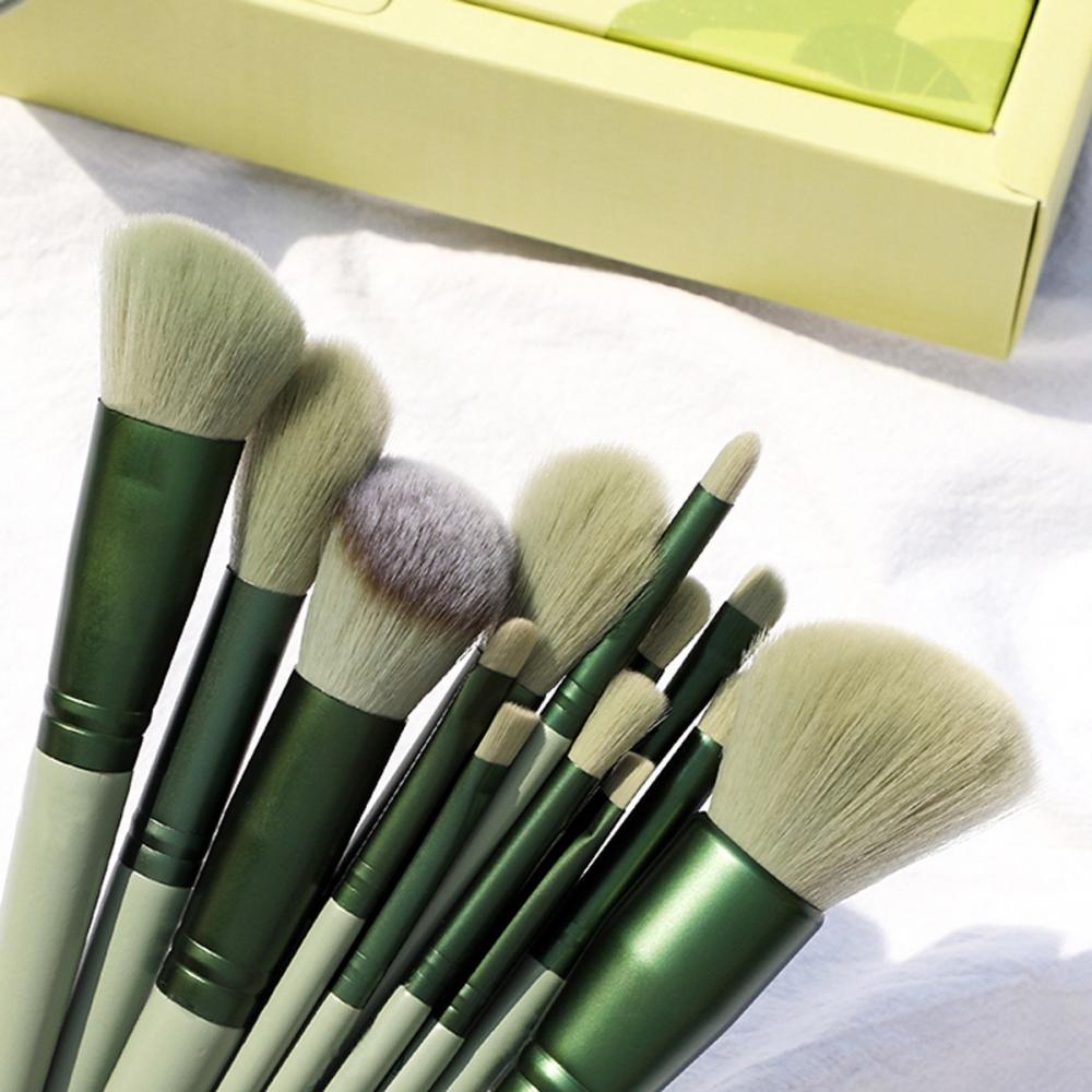 13 Pcs Makeup Brush 3