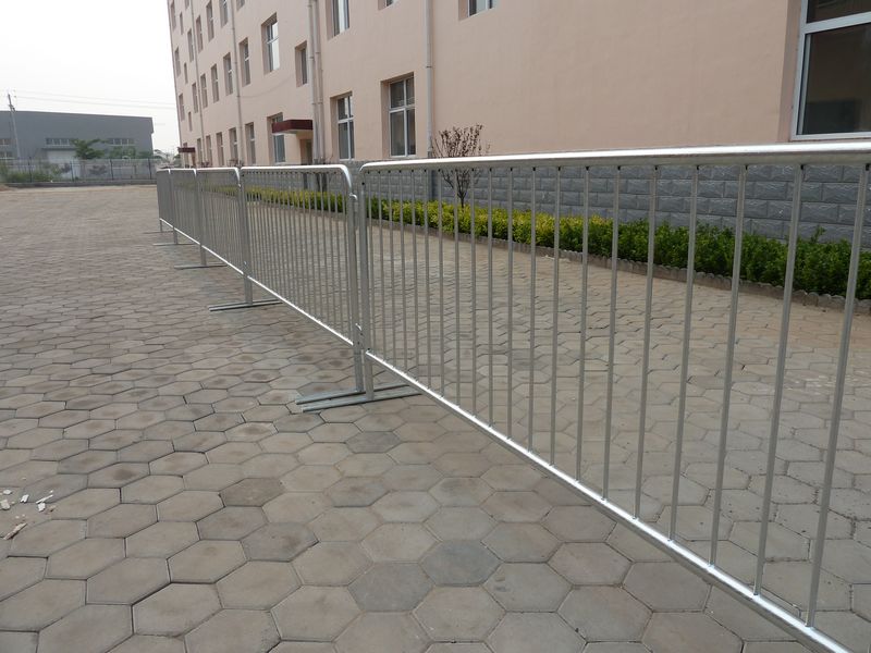 Removable Galvanized Crowd Control Barrier