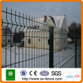 Fence Mesh Anwendung und quadratische Lochform Doppelmaschendrahtzaun