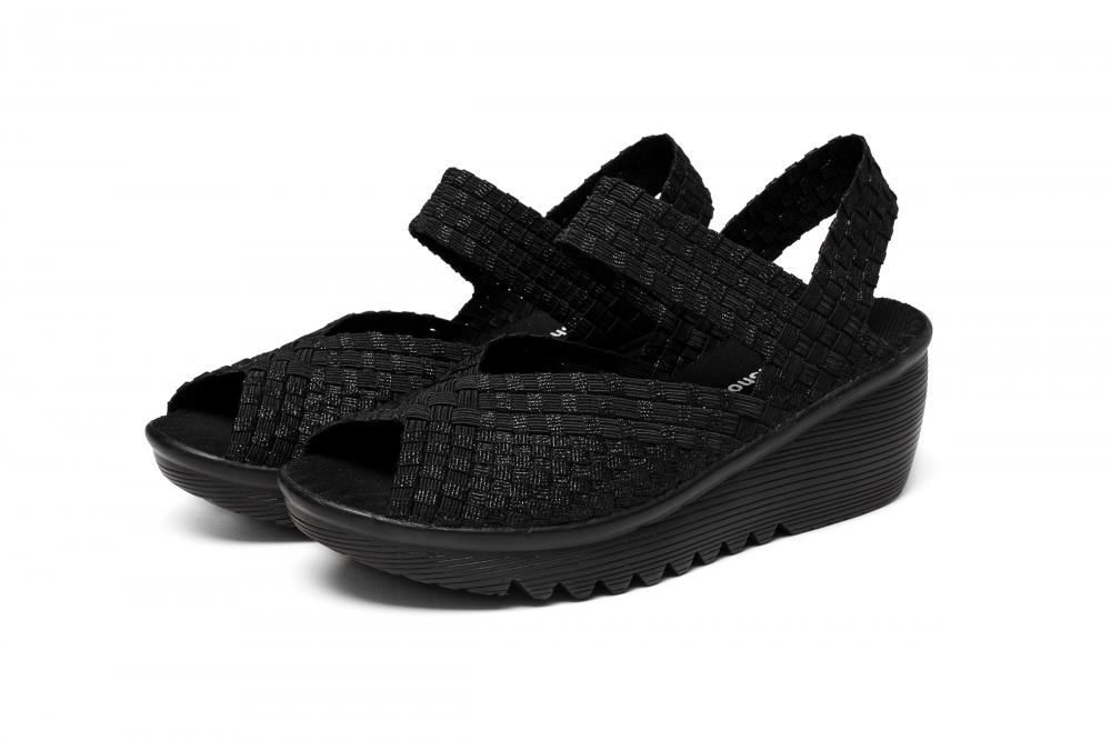 Black Color Woven Sandals