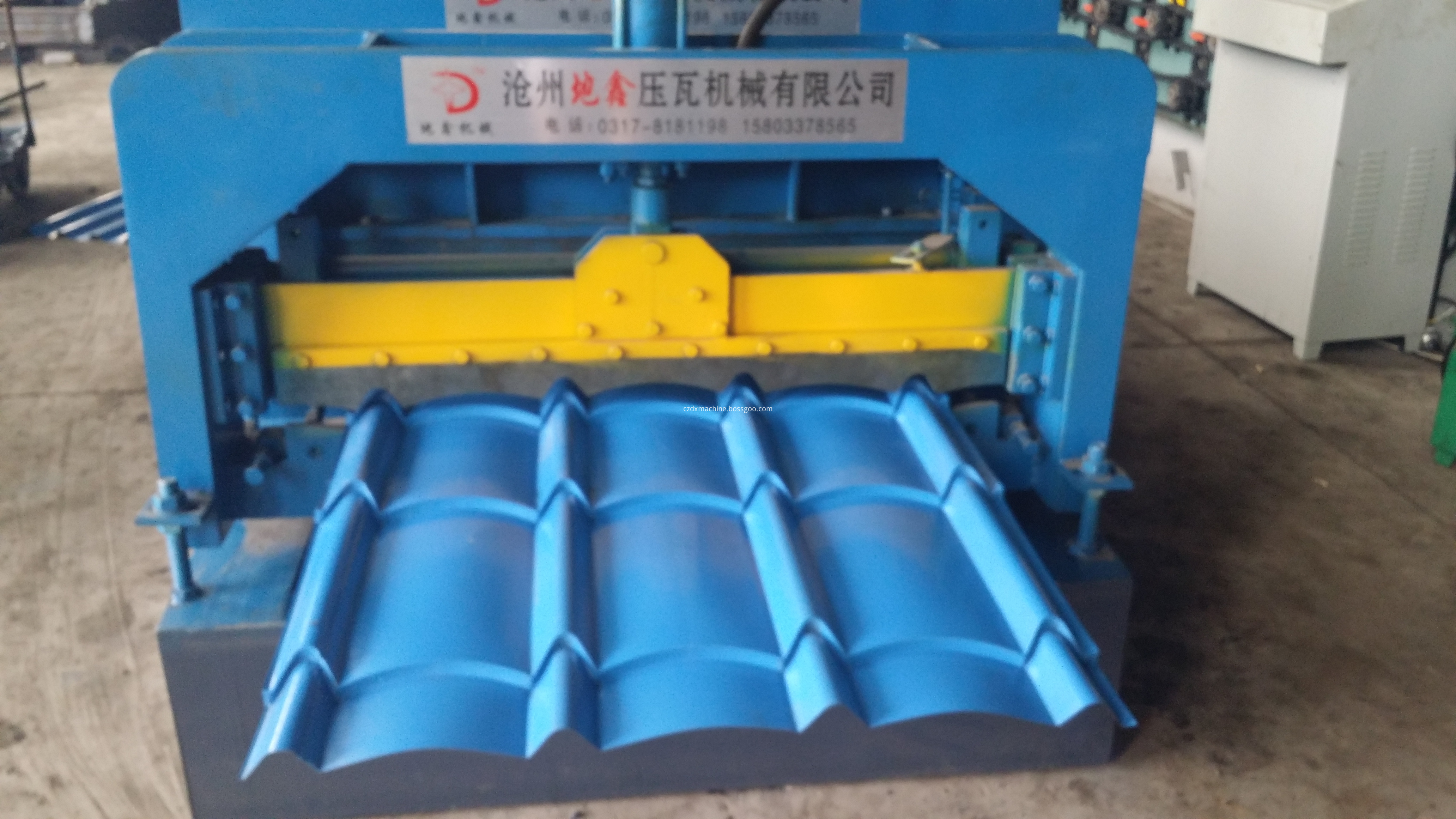 Glazed roof steel sheets roll forming machine