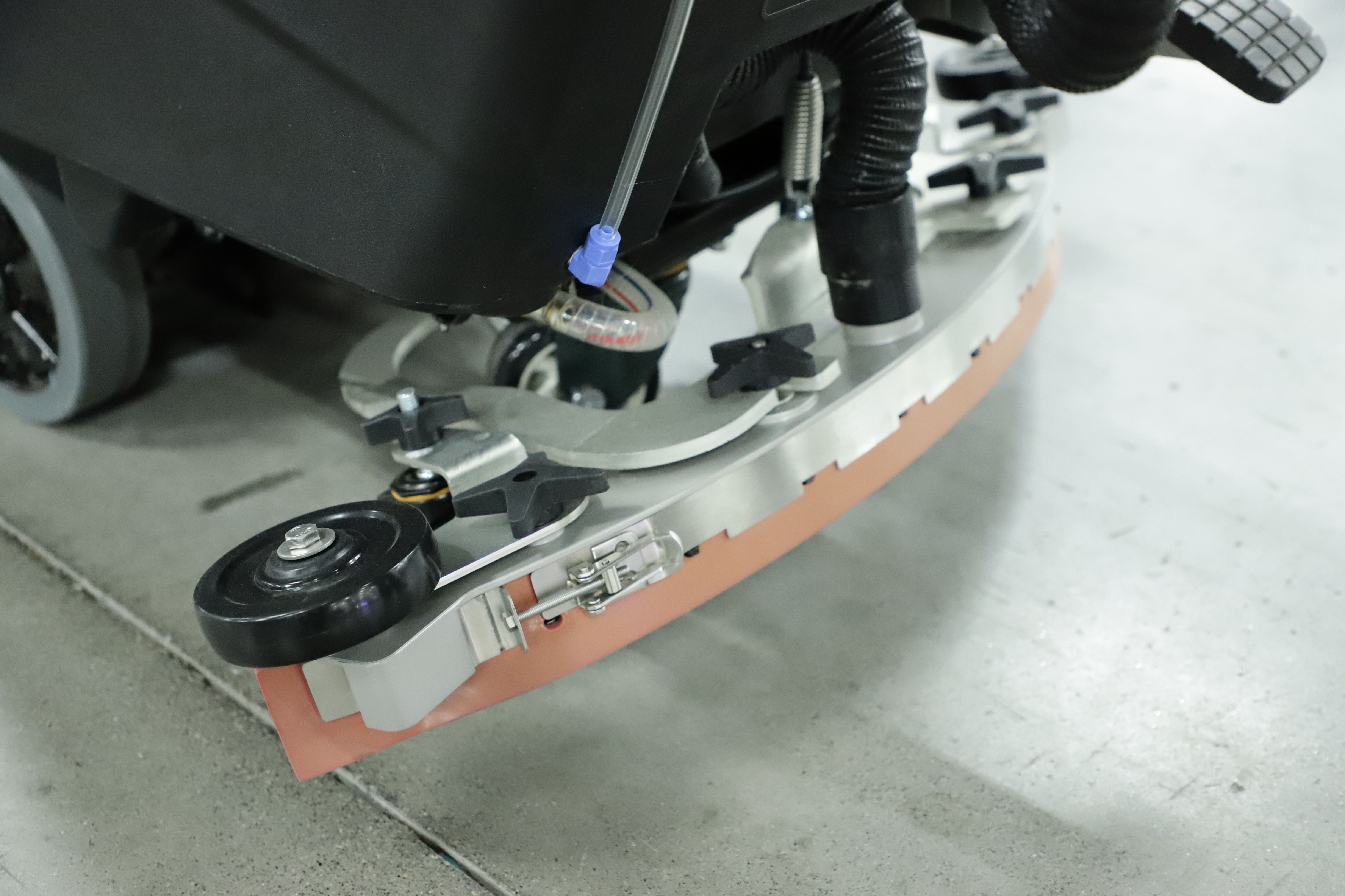 Walk-behind Scrubber Dryer Walk-behind Scrubber Dryer